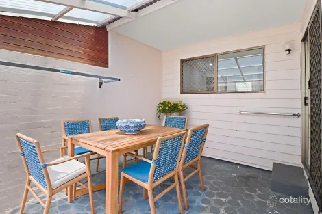 Property photo of 10/11-15 Yulgibar Close Kooralbyn QLD 4285