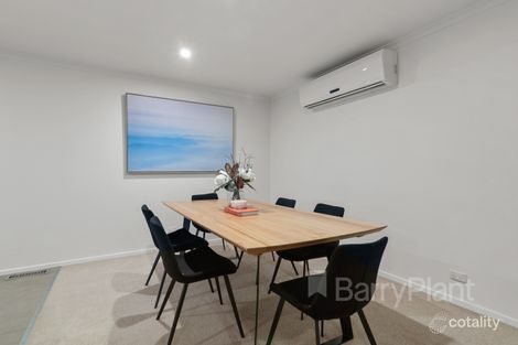 Property photo of 94 Milpera Crescent Wantirna VIC 3152