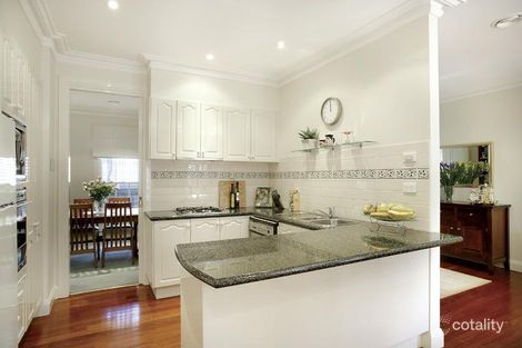Property photo of 8/107 Wattle Valley Road Camberwell VIC 3124