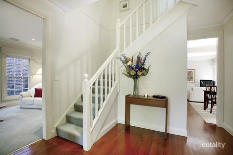 Property photo of 8/107 Wattle Valley Road Camberwell VIC 3124