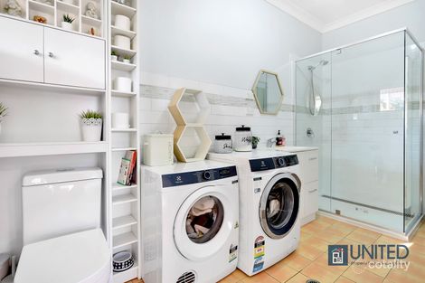 Property photo of 20 The Crescent Marayong NSW 2148