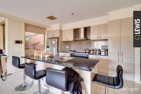 Property photo of 23 Knoll Walk Epping VIC 3076
