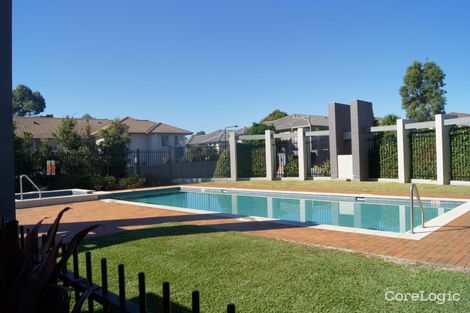 Property photo of 2/6 Parkwood Road Holsworthy NSW 2173