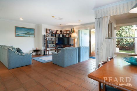 Property photo of 4 Kauri Place Duncraig WA 6023