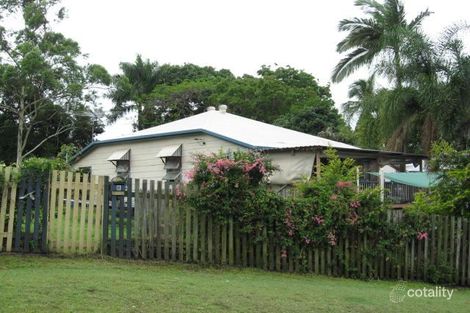 8 Hill St, Sarina, QLD 4737