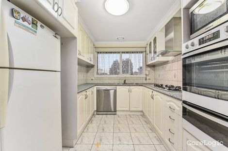 Property photo of 21 Gleneagles Drive Endeavour Hills VIC 3802