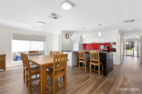 Property photo of 17 Chiara Court Brown Hill VIC 3350
