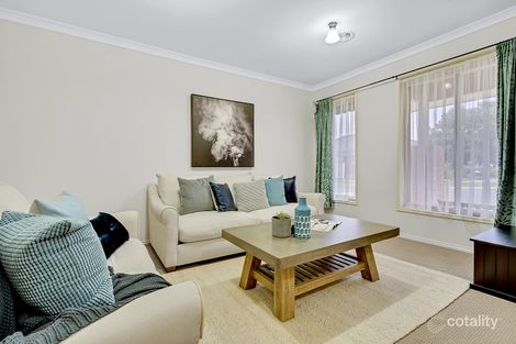 Property photo of 9 Burrora Way Craigieburn VIC 3064