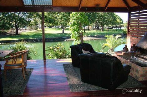 Property photo of 4 Crystal Waters Drive Tweed Heads NSW 2485