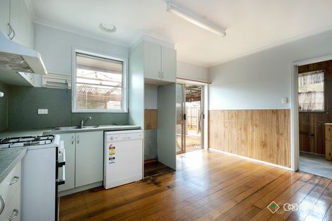 Property photo of 17 Ribbon Court Frankston North VIC 3200