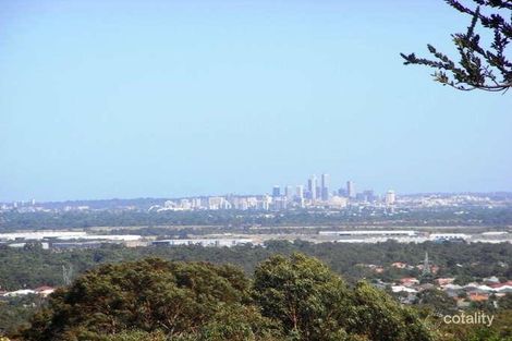 18 Robertson Rd, Gooseberry Hill, WA 6076