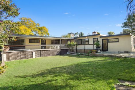 Property photo of 11 The Comenarra Parkway Thornleigh NSW 2120