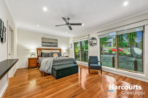 Property photo of 1 Cambridge Drive Berwick VIC 3806