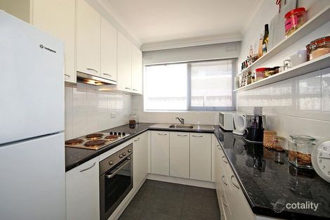 Property photo of 1/32 Tranmere Avenue Carnegie VIC 3163