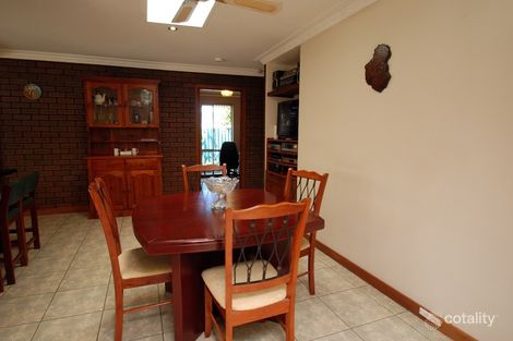 Property photo of 33 Camsell Way Ferndale WA 6148