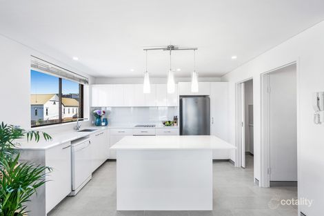 Property photo of 4/88 Akonna Street Wynnum QLD 4178