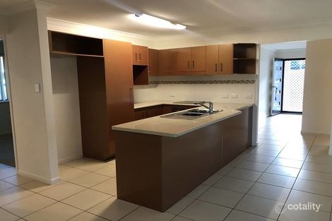 Property photo of 38 Dartmouth Close Clinton QLD 4680