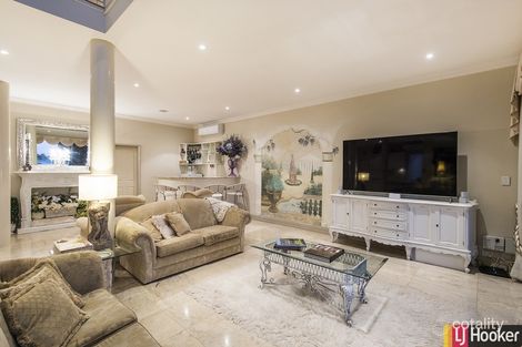 Property photo of 8 Rialto Place Halls Head WA 6210