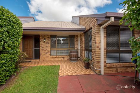 2/94 Hill St, Newtown, QLD 4350