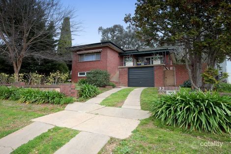 Property photo of 32 Warrawong Street Kooringal NSW 2650