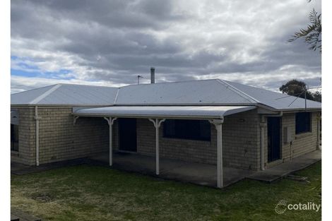 Property photo of 8 Petria Court Meringandan QLD 4352