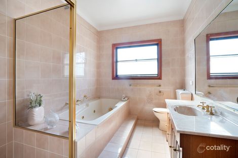 Property photo of 4 Kooloora Avenue Freshwater NSW 2096