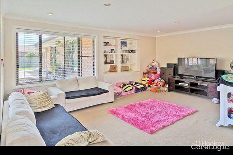 Property photo of 10 Caravonica Court Calamvale QLD 4116