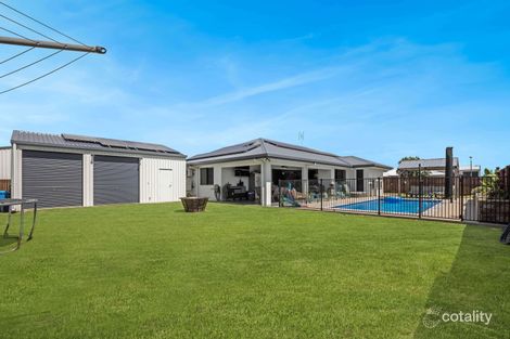 Property photo of 17 Treloar Place Marian QLD 4753