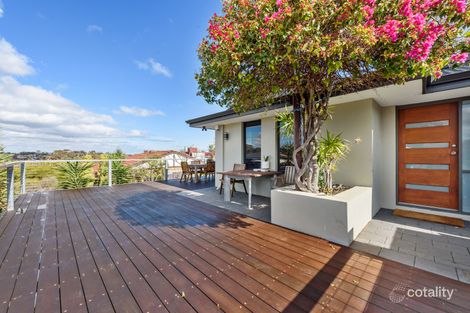 Property photo of 4 Torrens Close Mullaloo WA 6027