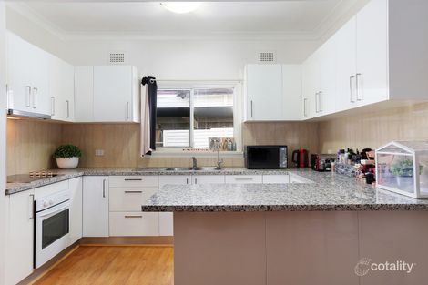 Property photo of 50 Larien Crescent Birrong NSW 2143