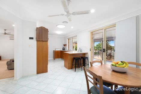 Property photo of 17 Honeymyrtle Drive Banora Point NSW 2486
