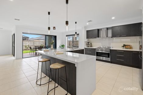 Property photo of 5 Vermont Road Wyndham Vale VIC 3024