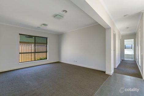 Property photo of 3 Oxley Bend Alfredton VIC 3350