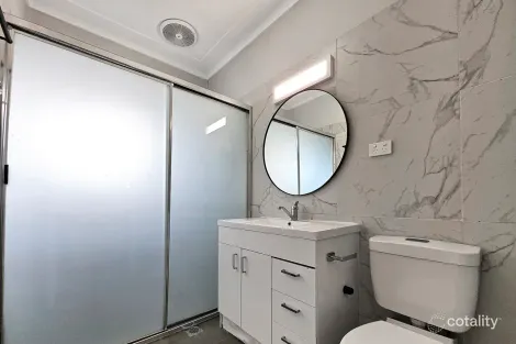 Property photo of 6 Birdwood Road Georges Hall NSW 2198