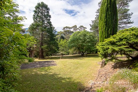 Property photo of 1 Oak Avenue Warburton VIC 3799