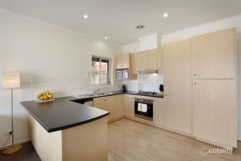 Property photo of 27 Seggan Circle Gowanbrae VIC 3043
