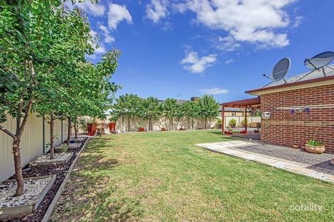 Property photo of 16 Pesaro Place Point Cook VIC 3030