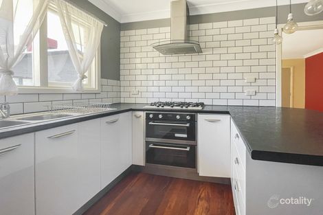 Property photo of 40 Brecknock Way Girrawheen WA 6064