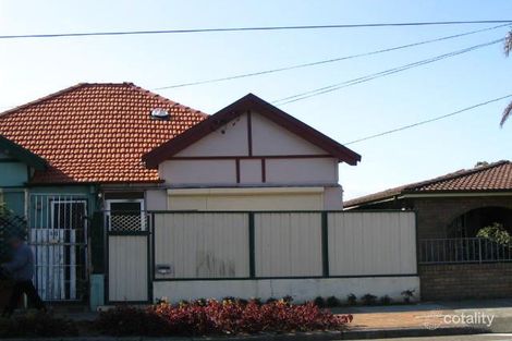 32 Maloney St, Eastlakes, NSW 2018