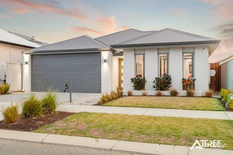 5 Messina Way, Piara Waters, WA 6112
