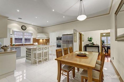 Property photo of 15 Robbins Street Ivanhoe VIC 3079
