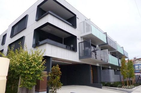 Property photo of 102/160 Hotham Street St Kilda East VIC 3183