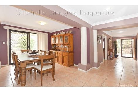 Property photo of 9 Ross Place Wakerley QLD 4154