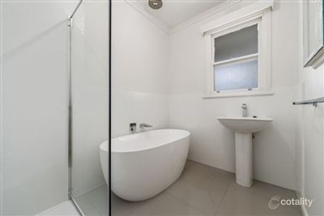 Property photo of 184 Beach Street Frankston VIC 3199