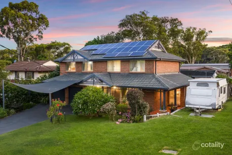 24 LAKE ST, WYEE POINT, NSW 2259