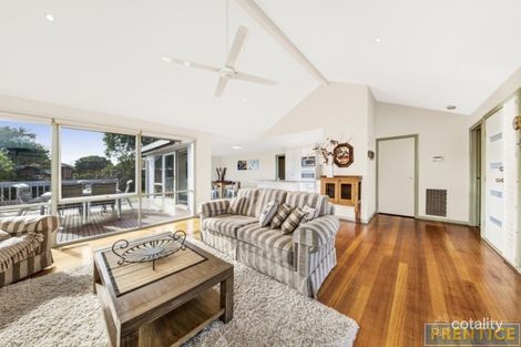 Property photo of 2 Killarney Street Rye VIC 3941