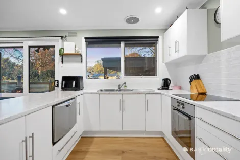 Property photo of 1/4 Warren Lane Yarra Junction VIC 3797