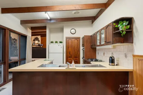 Property photo of 34 Baldwin Avenue Upper Ferntree Gully VIC 3156