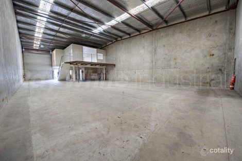 2/9 Mitchell Rd, Moorebank, NSW 2170