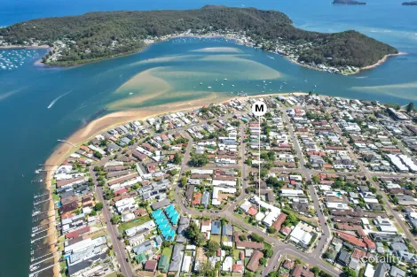 Property photo of 7 Bogan Road Booker Bay NSW 2257